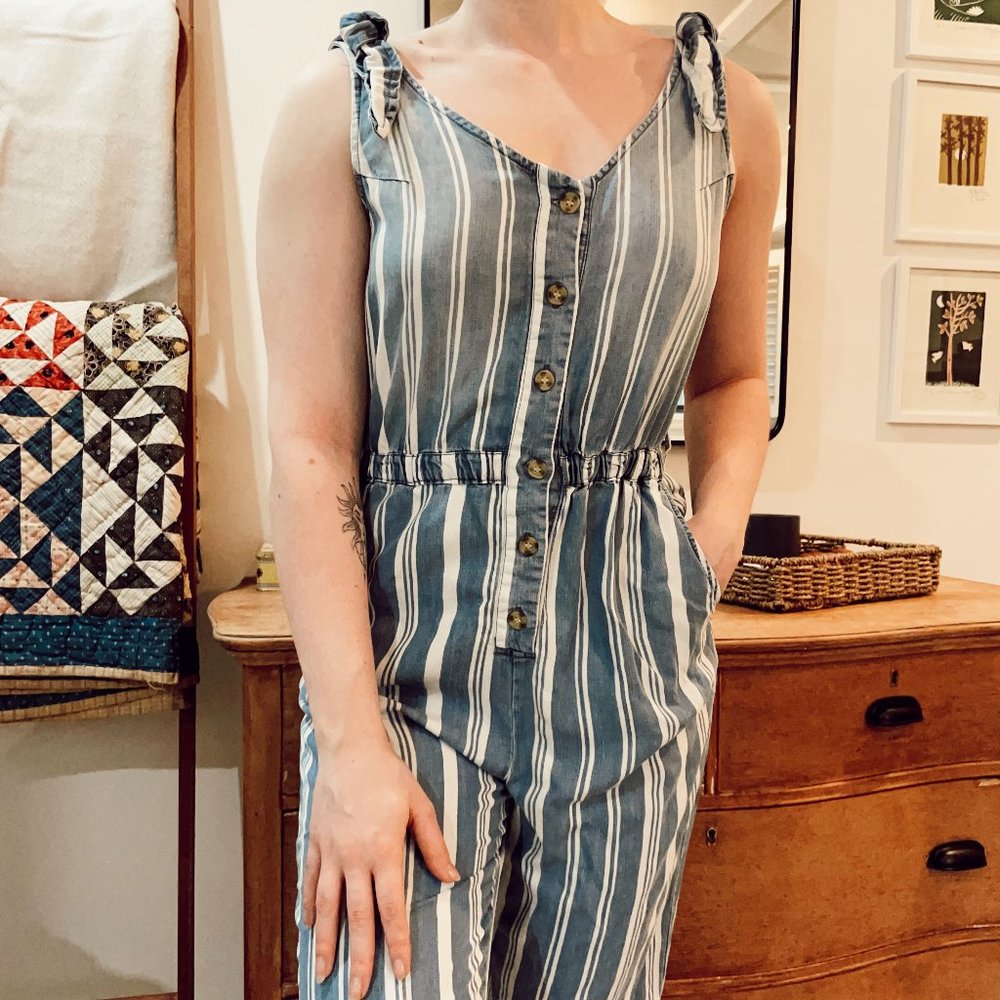 Velvet Heart Striped Sleeveless Jumpsuit (size US m)